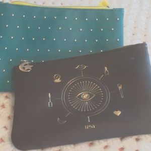Lot of 2 cosmetic bags